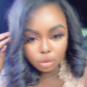 Meet your Posher, Emprisse